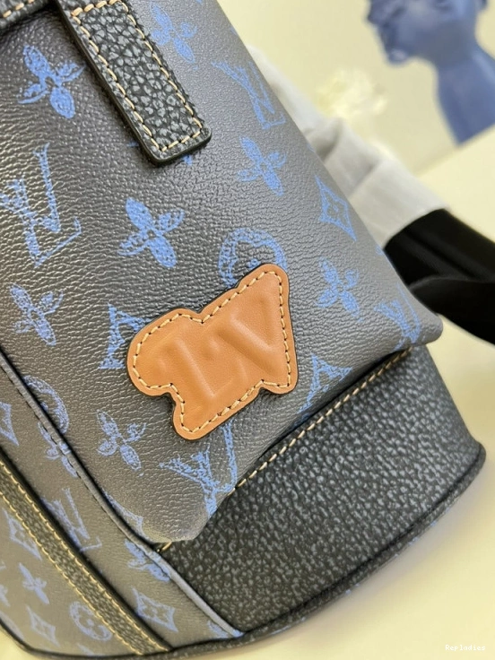 Cheap MM VUITTON LOUIS CHRISTOPHER 0822